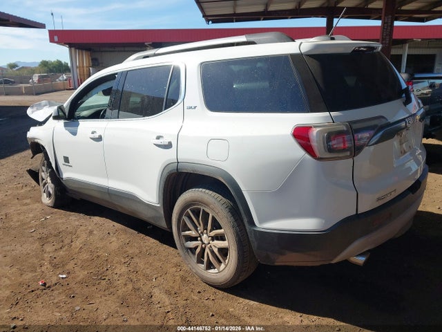 2018 GMC ACADIA 1GKKNMLS7JZ123813 Photo 2