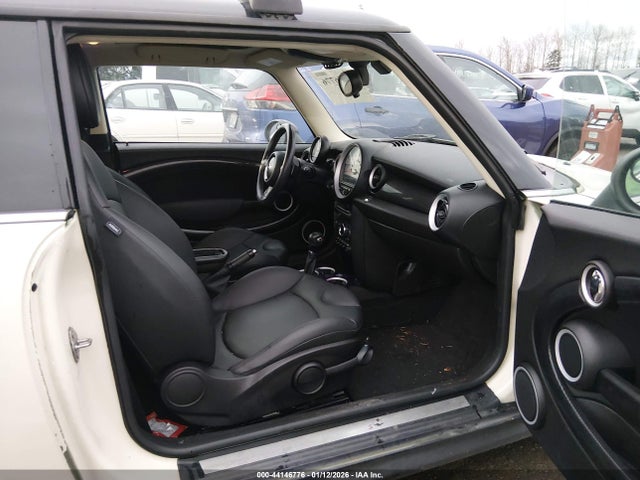 2013 MINI HARDTOP WMWSV3C56DT391689 Photo 4