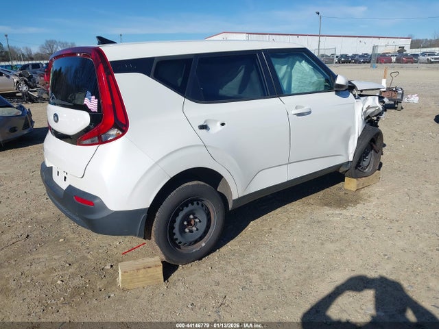 2020 KIA SOUL KNDJ23AU3L7724083 Photo 3