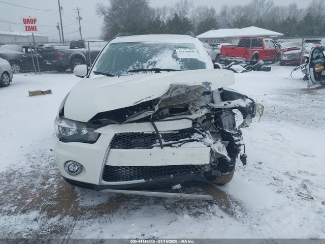 Продаж на аукціоні авто 2013 Mitsubishi Outlander Se, vin: JA4AS3AW9DU000736, номер лоту: 44146849
