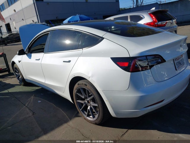 44146878 :رقم المزاد ، 5YJ3E1EA7PF408531 vin ، 2023 Tesla Model 3 Rear-wheel Drive مزاد بيع