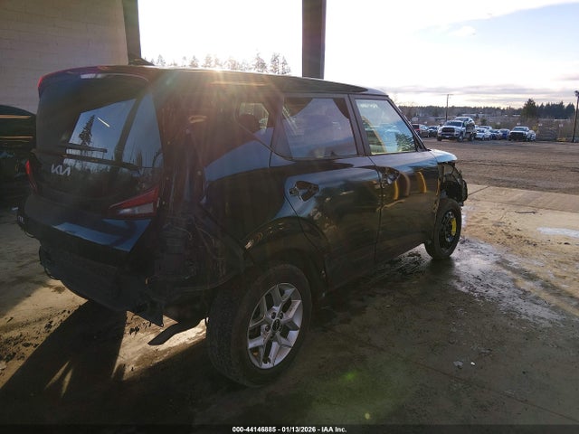 KNDJ23AU0N7185800 KIA SOUL LX