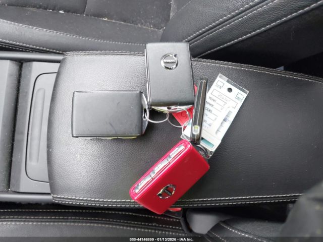 2020 VOLVO XC40 YV4162UK8L2335796 Photo 10