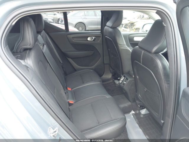 2020 VOLVO XC40 YV4162UK8L2335796 Photo 7