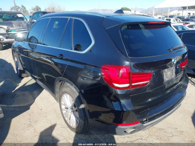 2017 BMW X5 5UXKR0C30H0V74290 Photo 2