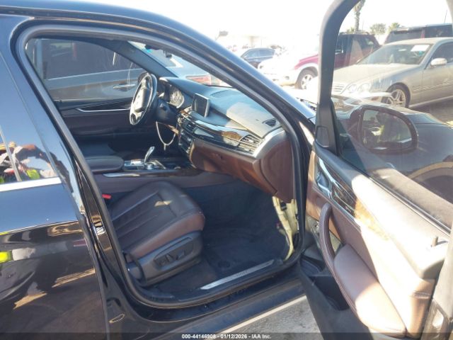 2017 BMW X5 5UXKR0C30H0V74290 Photo 4