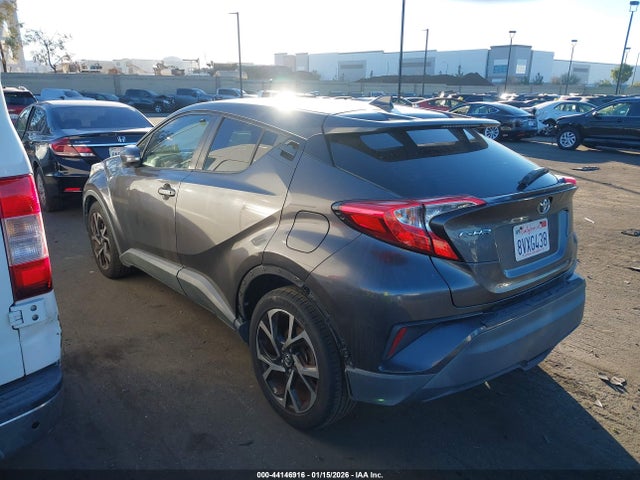 JTNKHMBX3J1004067 Toyota C-HR XLE