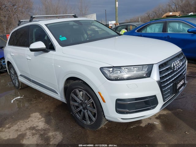 2019 AUDI Q7 WA1LHAF75KD023568 Photo 0