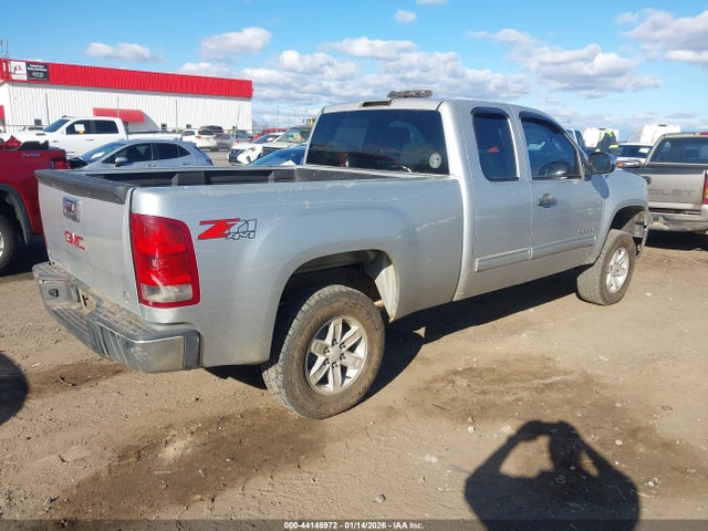 2011 GMC SIERRA 1500 1GTR2VE30BZ349577 Photo 3