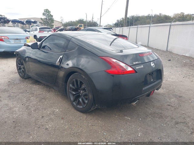 2020 NISSAN 370Z JN1AZ4EH7LM820950 Photo 2