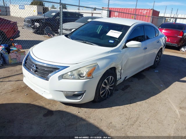 Продаж на аукціоні авто 2015 Nissan Altima 2.5/2.5 S/2.5 Sl/2.5 Sv, vin: 1N4AL3AP0FN335673, номер лоту: 44146992