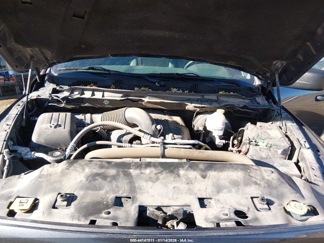 2015 RAM 1500 1C6RR7FT4FS758984 Photo 9