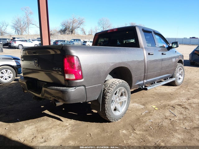 2015 RAM 1500 1C6RR7FT4FS758984 Photo 3