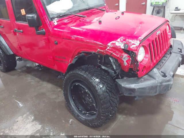 44147040 :رقم المزاد ، 1C4BJWDG2FL751415 vin ، 2015 Jeep Wrangler Unlimited Sport مزاد بيع