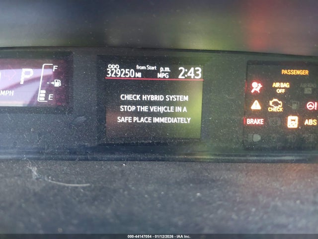 JTDKDTB34F1094571 Toyota Prius C Two