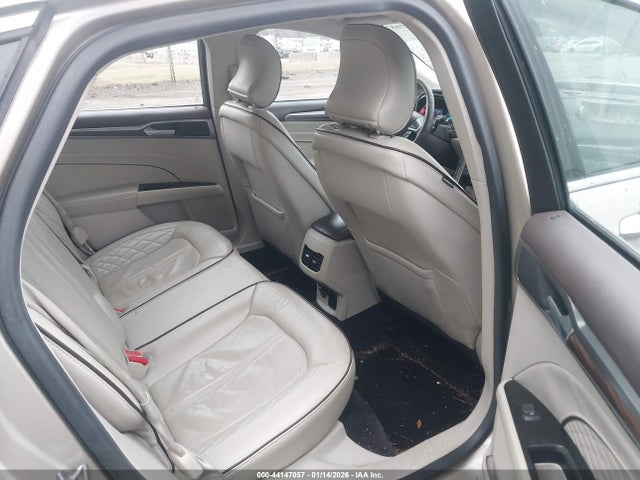 Продаж на аукціоні авто 2017 Ford Fusion Hybrid Platinum, vin: 3FA6P0RU1HR320926, номер лоту: 44147057