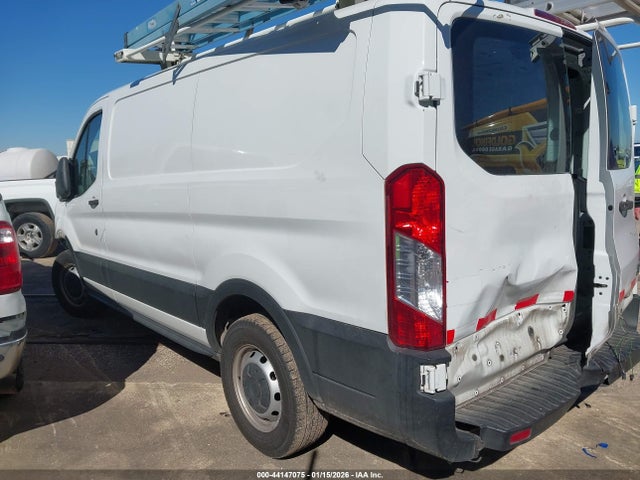 2019 FORD TRANSIT-150 1FTYE1ZM3KKA91322 Photo 2