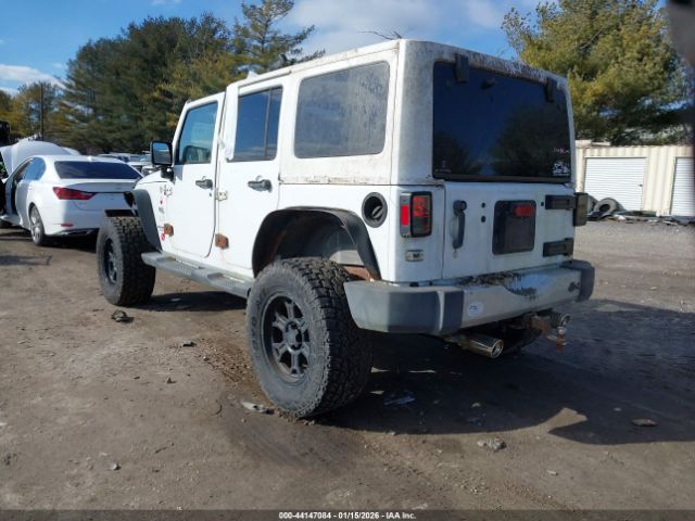 2011 JEEP WRANGLER UNLIMITED 1J4HA5H10BL602015 Photo 2