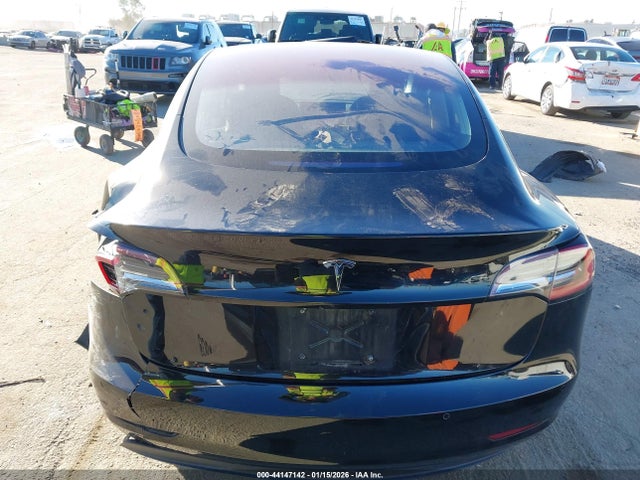 Tesla Model 3 Long Range/standard 2017 5YJ3E1EA1HF002181 Image 16