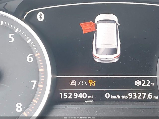 44147145 :رقم المزاد ، WVGRF7BPXHD003710 vin ، 2017 Volkswagen Touareg V6 Wolfsburg Edition مزاد بيع