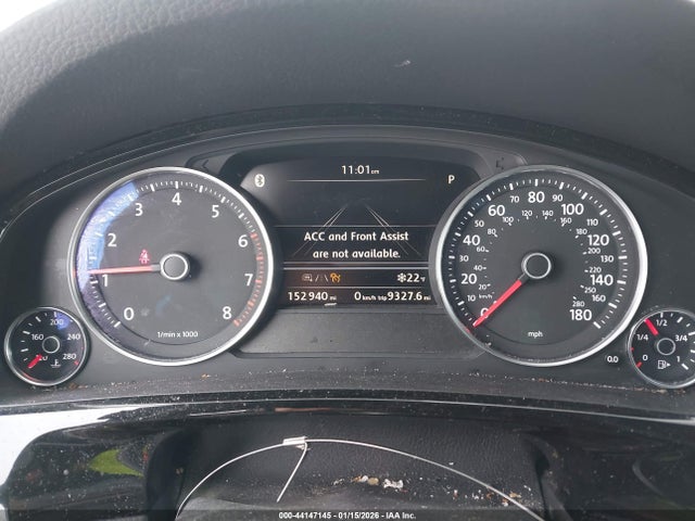 2017 VOLKSWAGEN TOUAREG WVGRF7BPXHD003710 Photo 6