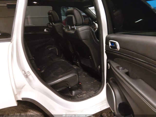 44147146 :رقم المزاد ، 1C4RJFDJ1EC176409 vin ، 2014 Jeep Grand Cherokee Srt8 مزاد بيع
