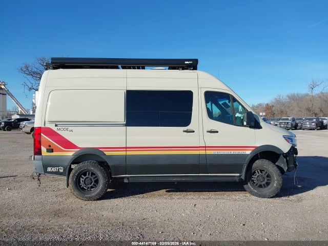 44147169 :رقم المزاد ، W1W4EBVY9MT069274 vin ، 2021 Mercedes-benz Sprinter 2500 Standard Roof V6 مزاد بيع