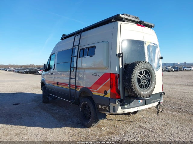 2021 MERCEDES-BENZ SPRINTER 2500 W1W4EBVY9MT069274 Photo 2