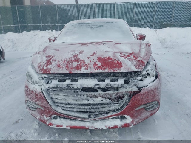 44147170 :رقم المزاد ، 3MZBN1W32JM167151 vin ، 2018 Mazda Mazda3 Grand Touring مزاد بيع