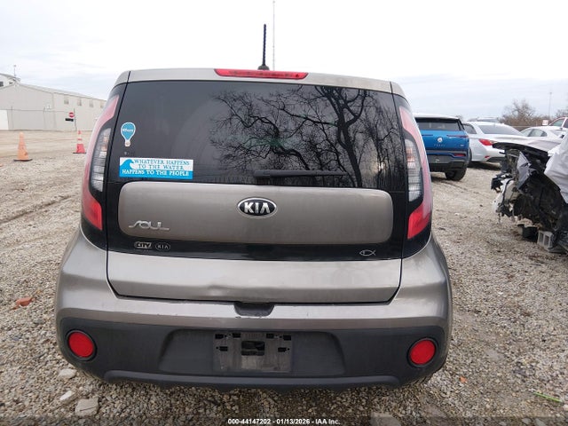 Aukcja sprzedaży 2018 Kia Soul, vin: KNDJN2A21J7576190, numer aukcji: 44147202