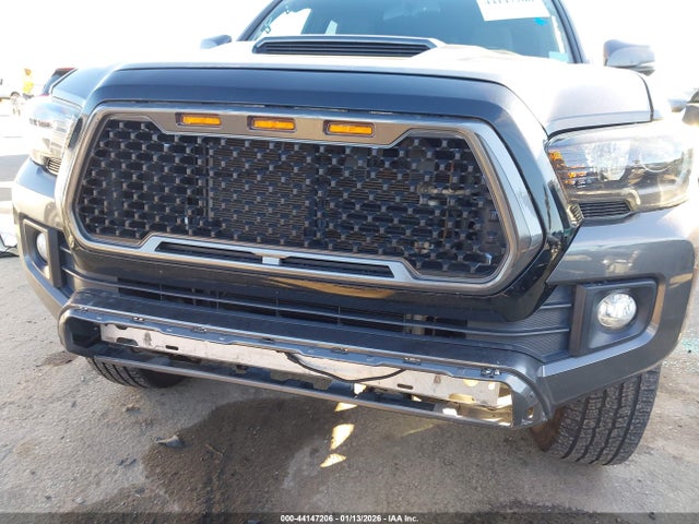 3TMDZ5BN6HM013907 Toyota Tacoma Trd Sport