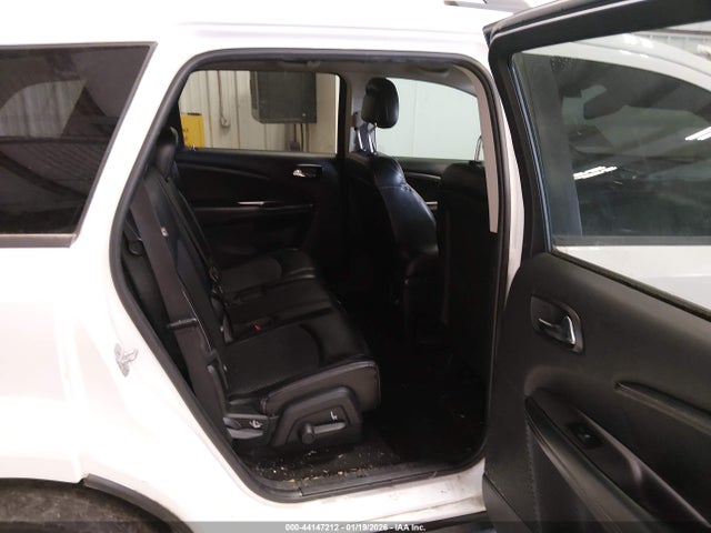 Продажа на аукционе авто 2015 Dodge Journey Crossroad, vin: 3C4PDCGG9FT697932, номер лота: 44147212