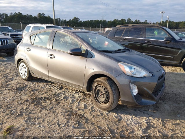 JTDKDTB36G1137700 Toyota Prius C One