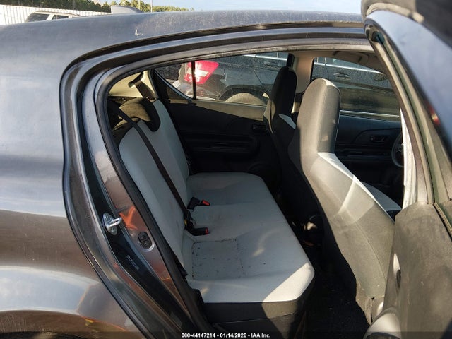 JTDKDTB36G1137700 Toyota Prius C One