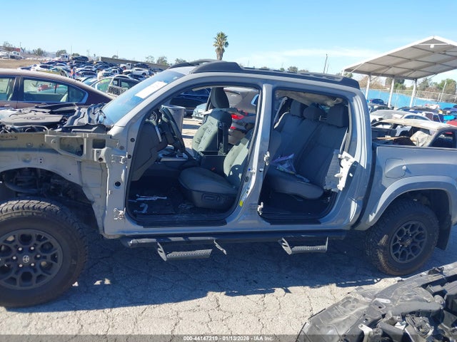 3TMAZ5CN0MM152507 Toyota Tacoma Sr5 V6