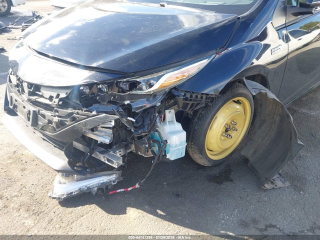2022 TOYOTA PRIUS PRIME JTDKAMFP7N3228875 Photo 5