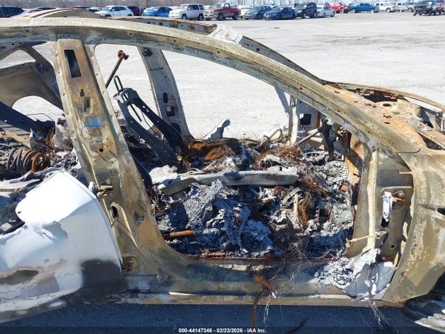 2020 TESLA MODEL 3 5YJ3E1EBXLF774826 Photo 4