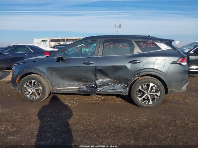44147356 :رقم المزاد ، KNDPVCDG5R7134158 vin ، 2024 Kia Sportage Hybrid Ex مزاد بيع