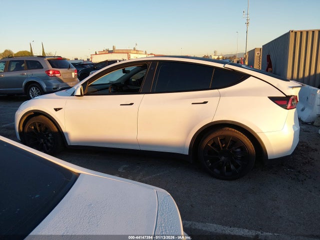 Aukcja sprzedaży 2023 Tesla Model Y Awd/long Range Dual Motor All-wheel Drive, vin: 7SAYGDEE0PA024918, numer aukcji: 44147394