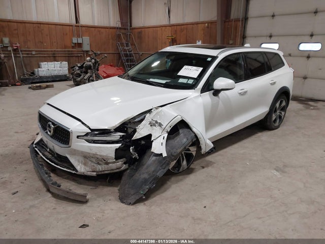 2020 VOLVO V60 CROSS COUNTRY YV4102WK9L1043983 Photo 1