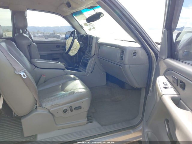 2004 Gmc Sierra 1500 Slt მანქანა იყიდება აუქციონზე, vin: 1GTEK19T44E317436, აუქციონის ნომერი: 44147401