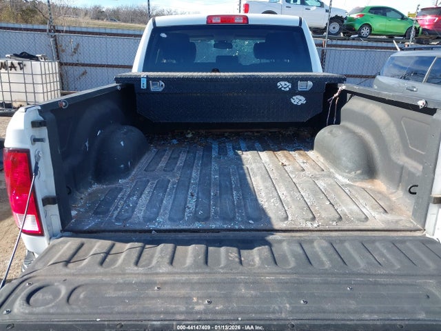 2018 Ram 1500 Tradesman  4x2 6'4 Box მანქანა იყიდება აუქციონზე, vin: 1C6RR6FG9JS347702, აუქციონის ნომერი: 44147409