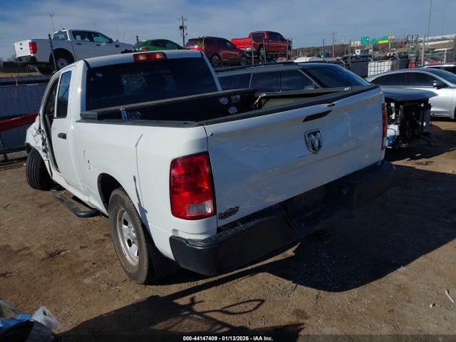 2018 Ram 1500 Tradesman  4x2 6'4 Box მანქანა იყიდება აუქციონზე, vin: 1C6RR6FG9JS347702, აუქციონის ნომერი: 44147409