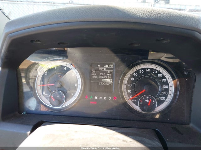 2018 Ram 1500 Tradesman  4x2 6'4 Box მანქანა იყიდება აუქციონზე, vin: 1C6RR6FG9JS347702, აუქციონის ნომერი: 44147409
