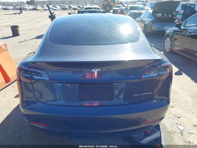 Tesla Model 3 Long Range/performance 2019 5YJ3E1EB6KF195279 Image 16