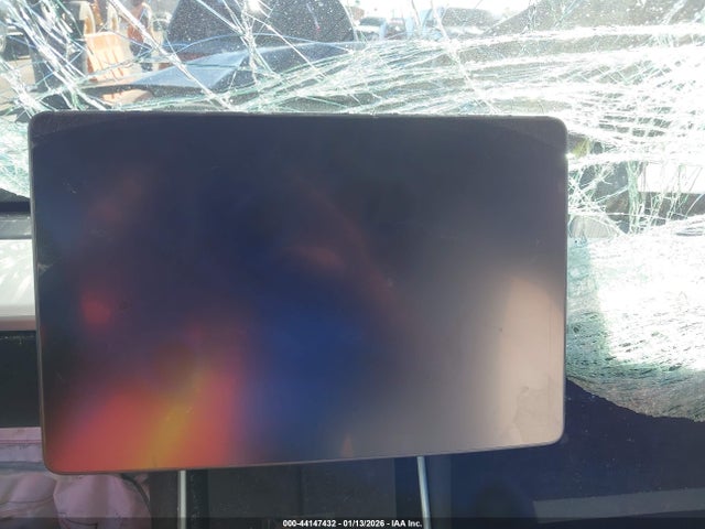 Tesla Model 3 Long Range/performance 2019 5YJ3E1EB6KF195279 Image 18