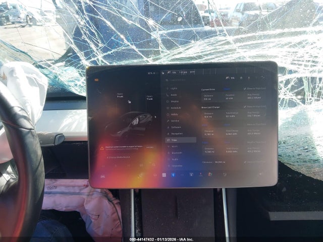 2019 TESLA MODEL 3 5YJ3E1EB6KF195279 Photo 6