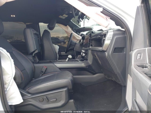 2025 FORD F-150 1FTFW5L83SKE66052 Photo 4