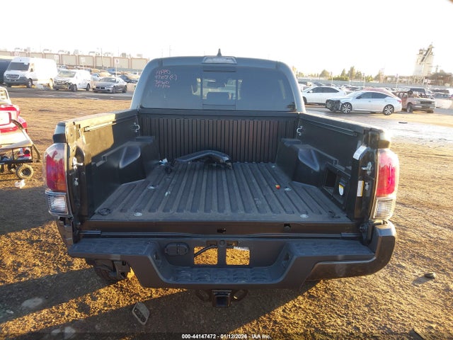 3TMCZ5AN7PM573060 Toyota Tacoma Trd Off Road