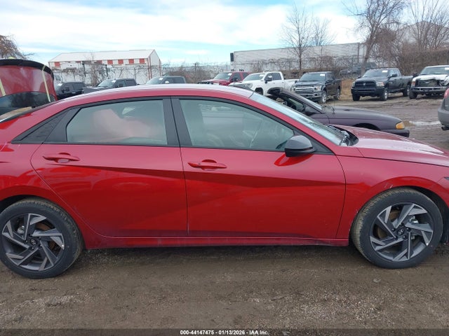 KMHLM4DG1SU046833 Hyundai Elantra Sel Sport